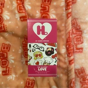 Harajuku Lovers Gwen Stefani Perfume- Pop Electric Love scent